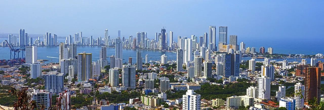 Bunte Altstadt von Cartagena – Auswandern nach Kolumbien