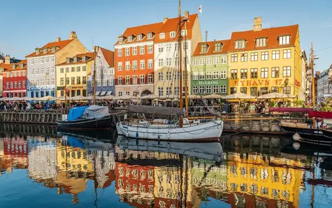 Bunte Häuser am Nyhavn in Kopenhagen – Auswandern nach Dänemark