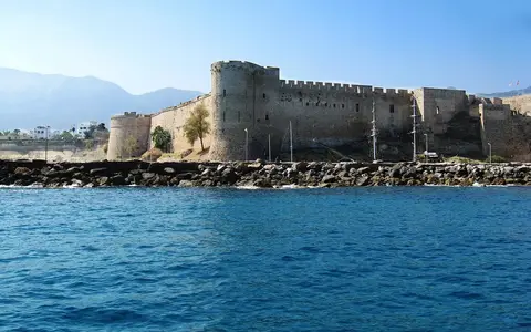 Hafen von Kyrenia in Nordzypern – Auswandern nach Nordzypern