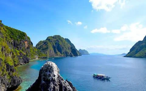 Inselbucht von Palawan auf den Philippinen – Auswandern nach die Philippinen
