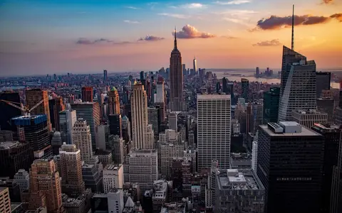 Skyline von New York City – Auswandern nach die USA